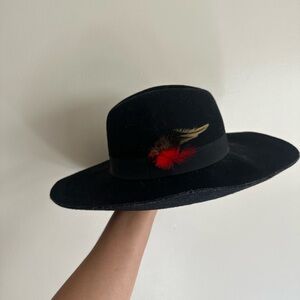 Forever 21 Black Fedora with Red Feather
